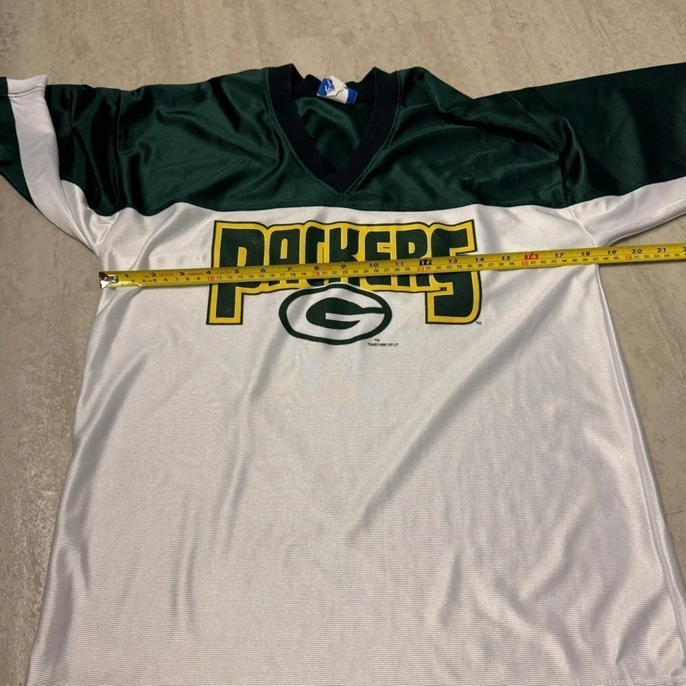 Vintage Green Bay Packers shirt 90's jersey like top